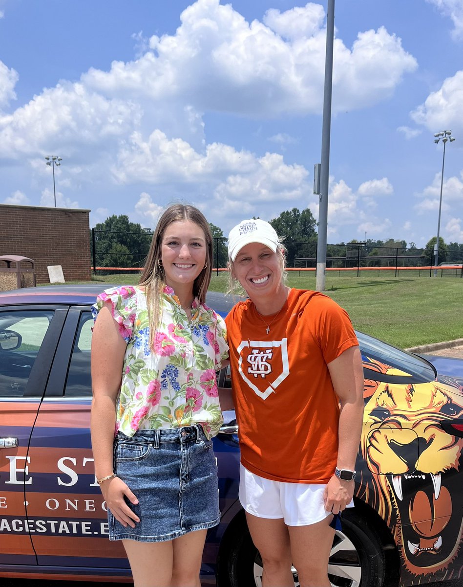 I am blessed to receive an offer from <a href="/WallaceStSB/">Wallace State Softball</a>!! Thank you so much to <a href="/HansonMolls2/">Mollie Hanson</a> for the wonderful visit and letting know about the Lion Life!! 🦁🥎