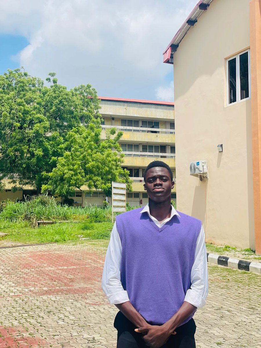 spizzyman's tweet image. Just the course rep of the statistics department and his assistant🙂