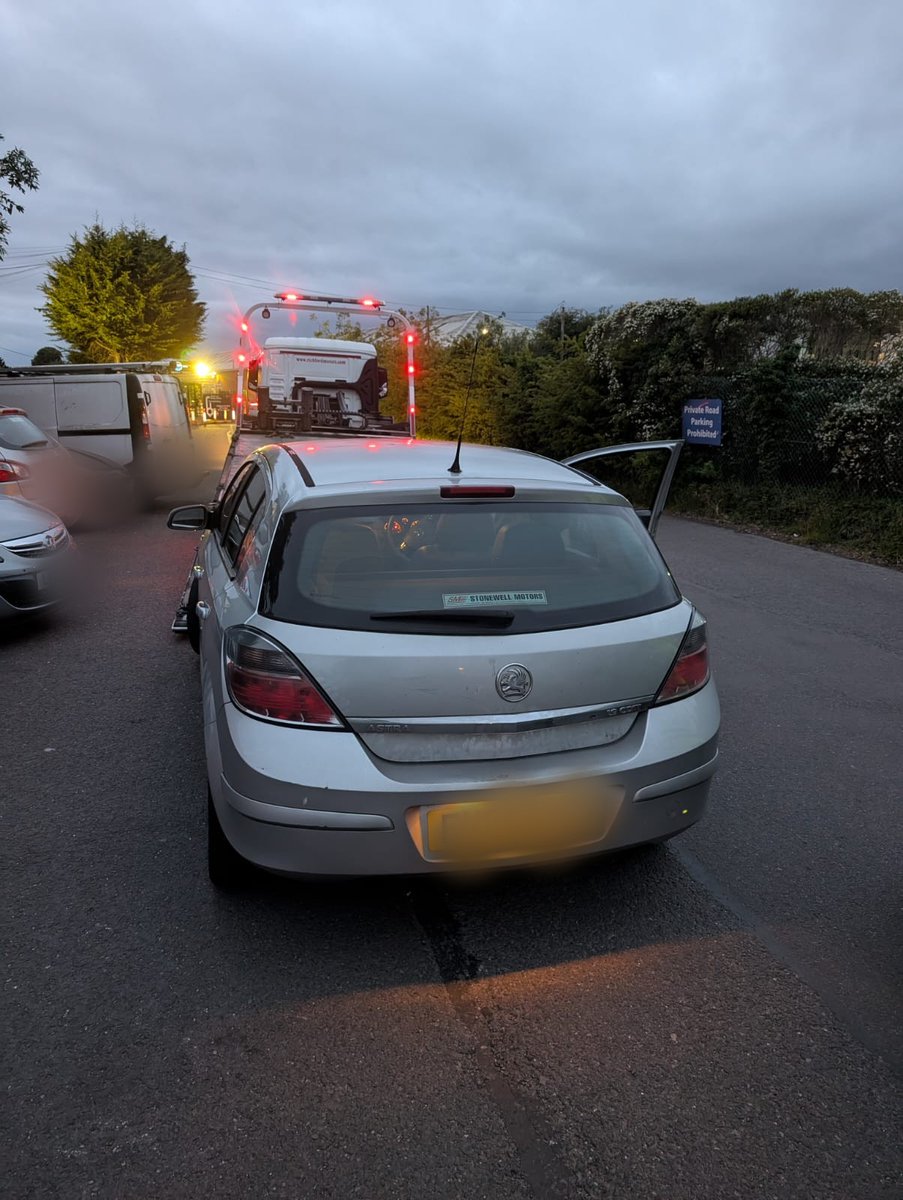#Derby.
Another, who Initially provided false details but his picture didn't match on his Licence.
Found on Police systems as an associate of the person, who's details he provided, including a nice matching photo.
Reported for no insurance.
Vehicle seized #s165.
#opsbikes