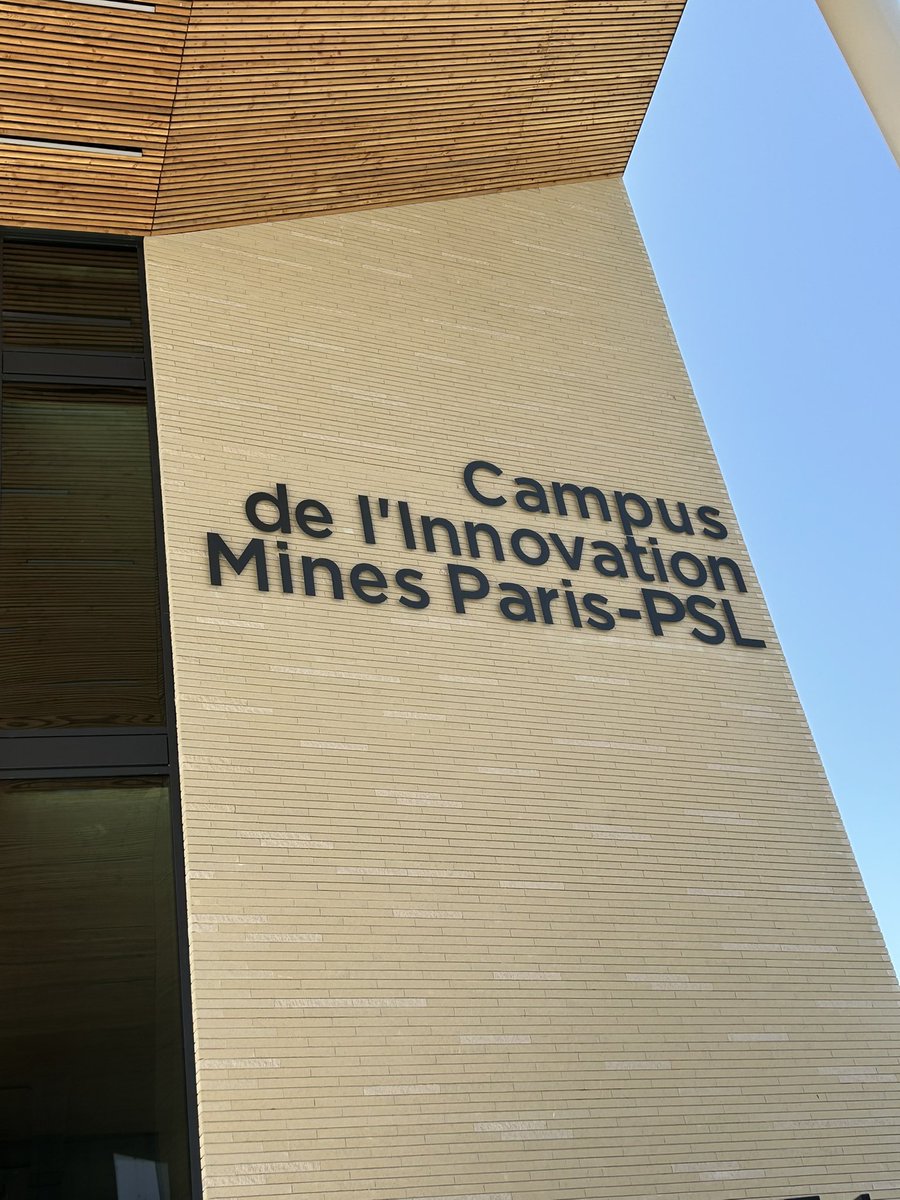 Michel LAUGIER (@laugiermichel) on Twitter photo 👨🎓Visite du campus <a href="/Mines_Paris/">Mines Paris - PSL</a> <a href="/Versailles/">Versailles</a> conduite par <a href="/pierre_bedier/">Pierre Bédier</a>
👉Regroupant 3️⃣ centres de recherche de l’école des Mines, l’établissement y installe ses laboratoires.
👉Avec cette arrivée, <a href="/Les_Yvelines/">Les Yvelines</a> ancre sur son territoire des écoles supérieures d’excellence 👨🎓Visite du campus <a href="/Mines_Paris/">Mines Paris - PSL</a> <a href="/Versailles/">Versailles</a> conduite par <a href="/pierre_bedier/">Pierre Bédier</a>
👉Regroupant 3️⃣ centres de recherche de l’école des Mines, l’établissement y installe ses laboratoires.
👉Avec cette arrivée, <a href="/Les_Yvelines/">Les Yvelines</a> ancre sur son territoire des écoles supérieures d’excellence