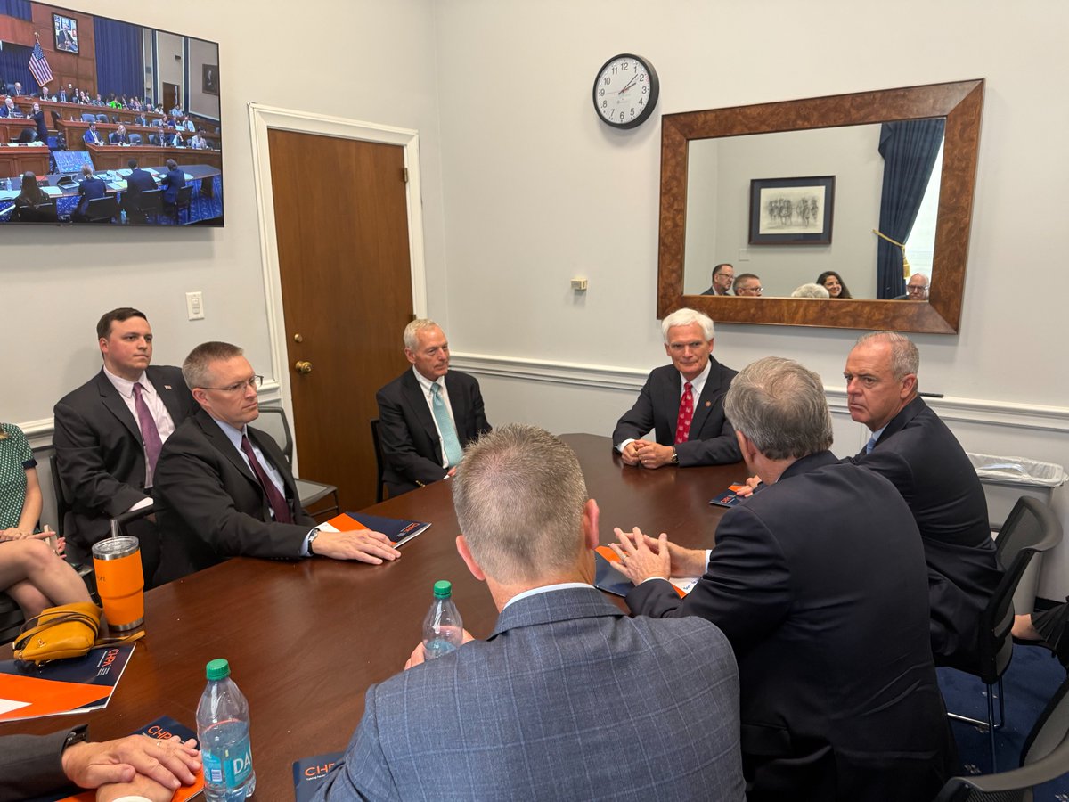 CHPA's tweet image. Grateful for the meaningful discussion today with #selfcare champion Rep. @BobLatta on the importance of #OMUFA reauthorization and other tools, like Rx-to-OTC switch, that will lower costs + empower consumers. Thankful to the Congressman for his continued leadership on these…