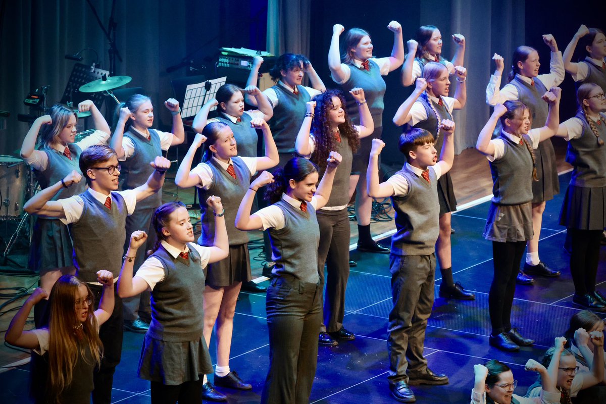 Excel Learning Trust (@excel_lt) on Twitter photo More from Millthorpe Schoolâs âMatilda the Musicalâ cast, performing tonight at our #ArtsFest2025. We hope you had a fantastic evening. See you next year! #ExcelArtsFest <a href="/MillthorpeSch/">Millthorpe School</a> More from Millthorpe Schoolâs âMatilda the Musicalâ cast, performing tonight at our #ArtsFest2025. We hope you had a fantastic evening. See you next year! #ExcelArtsFest <a href="/MillthorpeSch/">Millthorpe School</a>