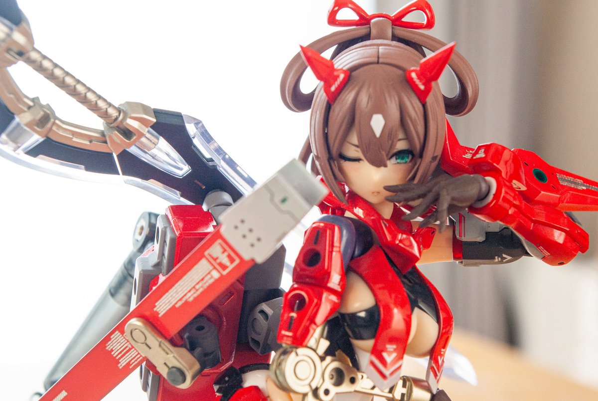 #無言で武器をもった美プラを貼る見た人も貼る