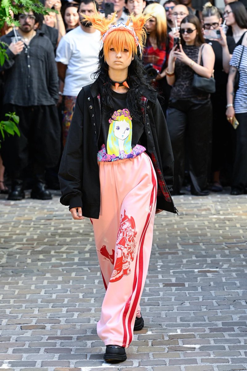 今回もいくつかイラスト描かせていただいております。
ニットにジャージも！お楽しみに。

SS26 KIDILL  #kidill