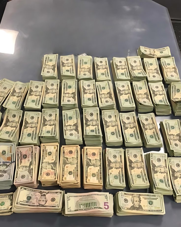 imoneymantra's tweet photo. More and more CASH is coming into your life.

Drop "888" to claim it!!! https://t.co/E5RMZP56Rt