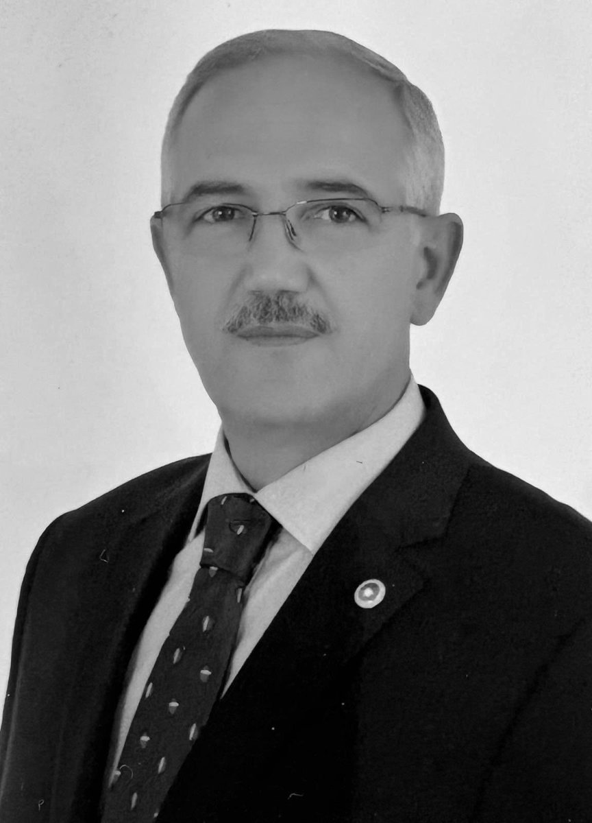 22, 23, 26 ve 27. Dönem AK Parti Manisa Milletvekilimiz Sayın İsmail Bilen’in vefatı dolayısıyla;

Merhumun ailesi tarafından 27 Haziran 2025 Cuma günü, saat 14.00–18.00 arasında AK Parti Manisa İl Başkanlığı'nda  taziyeler kabul edilecektir.

Aynı gün, akşam namazını müteakip