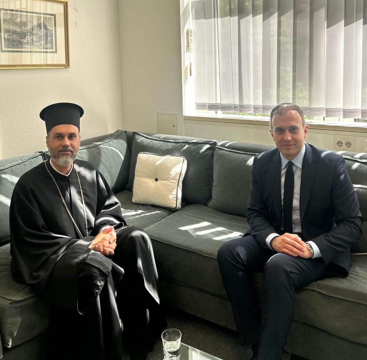 🇬🇷🇩🇪Το Ντίσελντορφ και η Βόρεια Ρηνανία-Βεστφαλία είναι σημεία αναφοράς του Ελληνισμού στη Γερμανία.

Χάρη και στην Ομογένεια, η Ελλάδα έχει ισχυρό αποτύπωμα και ακόμη περισσότερες δυνατότητες για επενδύσεις και εξαγωγική διείσδυση. Στη συνάντησή μου με τον Υπουργό για