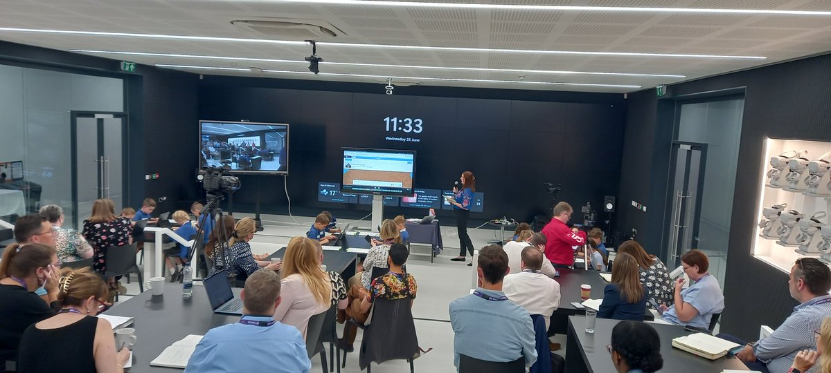 Ty Goddard 🇺🇦 (@ty_goddard) on Twitter photo I'm co-hosting the East of England Conference #Edtech Hubs conference '25 today, live from the XR Lab at <a href="/WestSuffolk/">West Suffolk College 🏳️🌈</a> College.
Our first Live Lesson from Exening School on plate techtonics.
Fab #digital #learning #teaching I'm co-hosting the East of England Conference #Edtech Hubs conference '25 today, live from the XR Lab at <a href="/WestSuffolk/">West Suffolk College 🏳️🌈</a> College.
Our first Live Lesson from Exening School on plate techtonics.
Fab #digital #learning #teaching