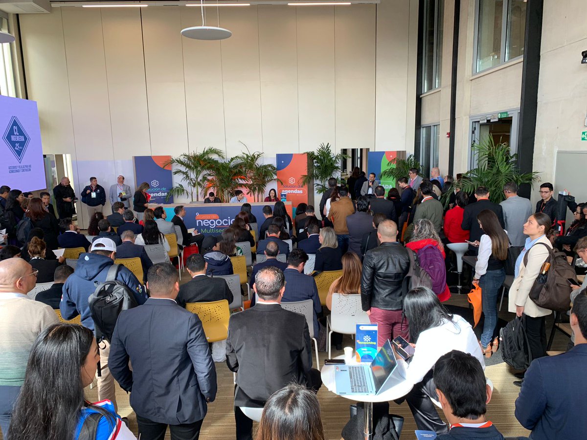 FiducoldexCol's tweet photo. 🔸 ¡Estamos presentes en la Rueda de Negocios del sector construcción!

Desde @FiducoldexCol nos sumamos a este encuentro organizado por @PROPAIS y @Compensar_info, que impulsa el crecimiento de las mipymes y fortalece el tejido empresarial del país. 🏗️🤝 ¡Visítanos en nuestro stand!