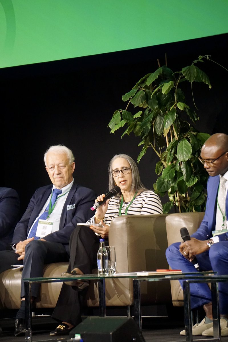 AshOrg's tweet photo. Inspiring #WCTC2025 plenary with Irish Minister for Health Jennifer Carroll MacNeill reminding us that the #FCTC protects health, equity &amp; human rights.

And others highlighting the importance of civil society and collective action to end the tobacco epidemic. @WCTC_official https://t.co/Mi98eCaj1B