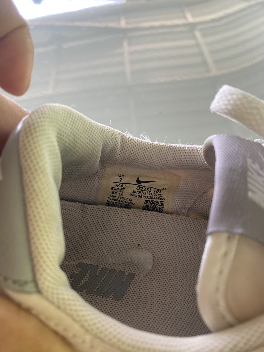 mypytc's tweet photo. ปล่อยต่อสมบัติคั้บบNike ไซส์36 200฿ ส่งฟรี✨ #รองเท้าผ้าใบมือสอง #รองเท้าconverse #ส่งต่อรองเท้า #ส่งต่อรองเท้ามือสอง #ส่งต่อเสื้อผ้ามือสอง  #ส่งต่อรองเท้ามือสอง #ส่งต่อรองเท้าบูท #ไนกี้มือสอง #Nikeairforce1 #converseมือสอง #รองเท้ามือสองของแท้ #vghbkkมือสอง https://t.co/MXlU5UmM3v