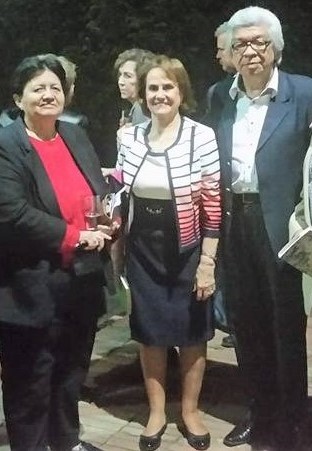 En el Día del Libro Paraguayo, mi homenaje a Renée Ferrer, ganadora del Cervantes Iberoamericano de Literatura Infanto Juvenil 2024, la primera mujer en ganar el Premio Nacional de Literatura (2011) y  la primera mujer en presidir la Academia Paraguaya de la Lengua Española.