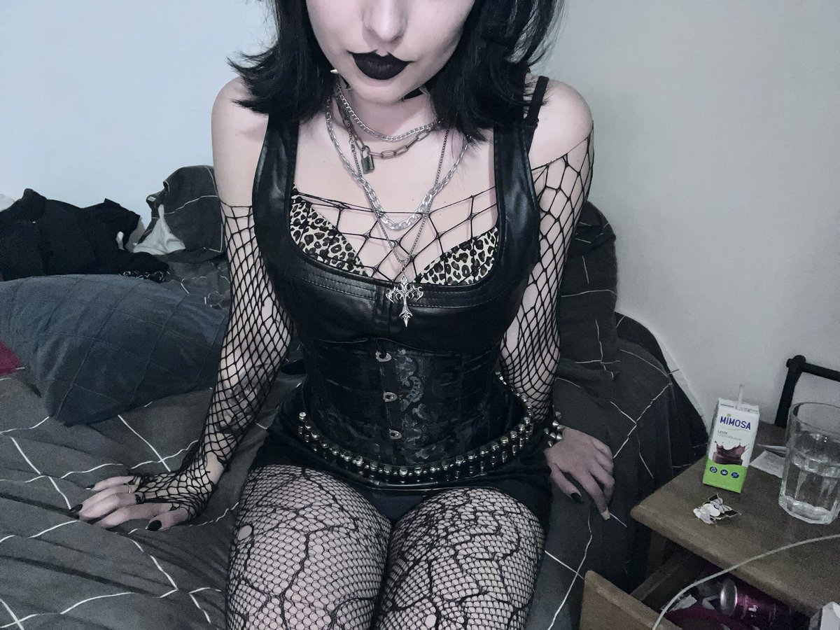 Hey !! 💋