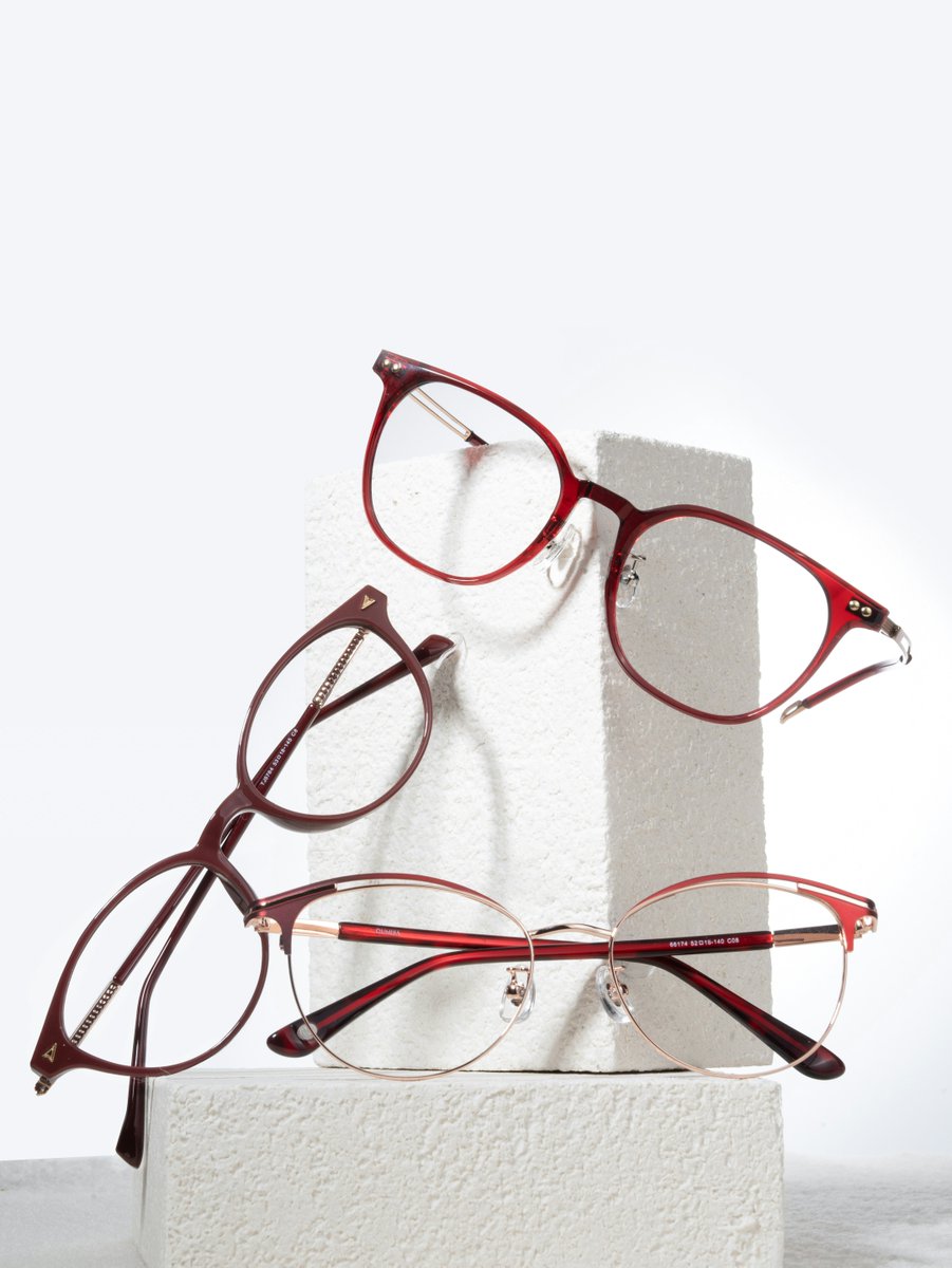 AOptical's tweet photo. Your Frame, Your Style 👓

Bold, classic, creative, or minimalist—there’s a perfect frame for every personality.
What does your eyewear say about you?

#EyewearStyle #FramePersonality #AllentownOptical #StyleAndVision https://t.co/ATvTlvULVd