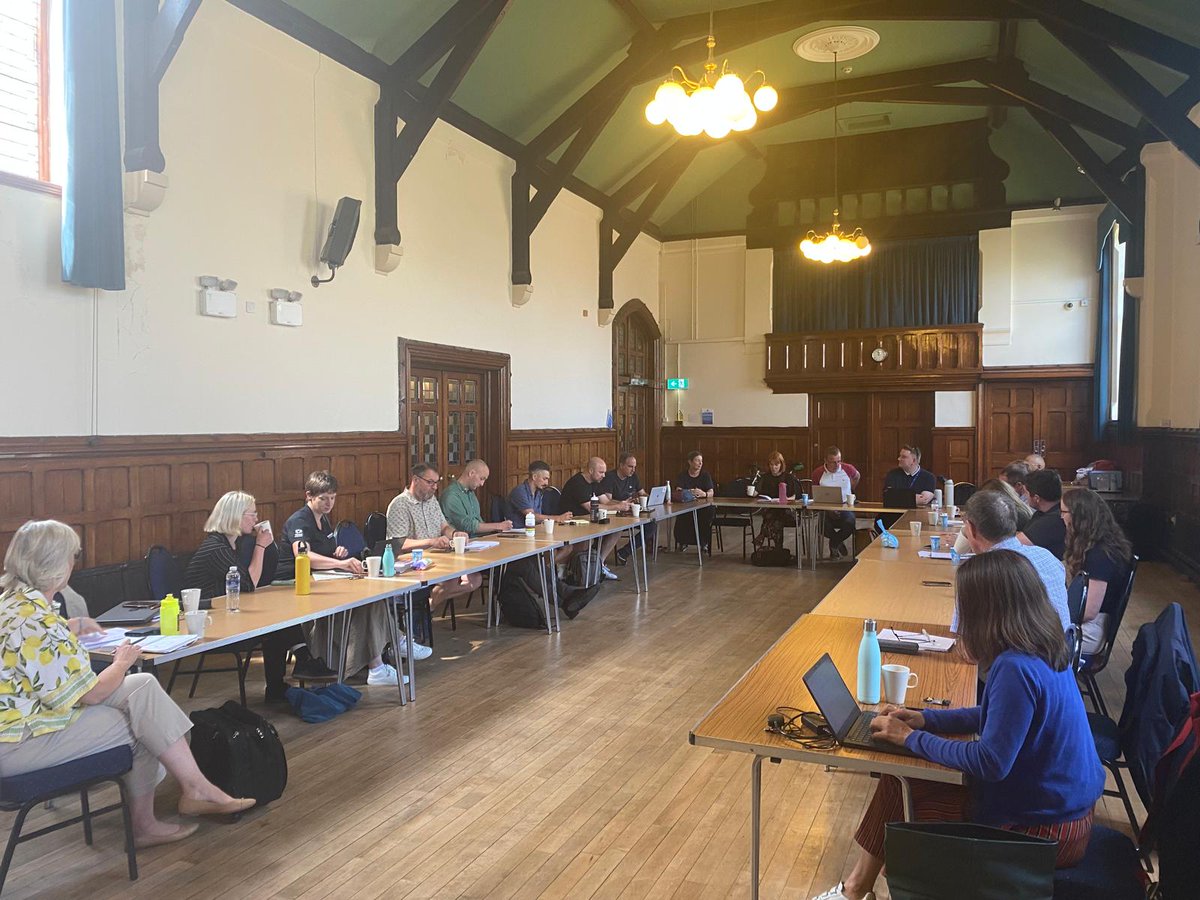 ☀️ That’s a wrap on our recent Modeshift Regional Networking Events!

Great to connect with #TeamModeshift for lively chats, best-practice sharing &amp; sunny lunch walks 👣

Thanks for joining us – now onto the final one for North East, Yorkshire &amp; Humber tomorrow! 💪