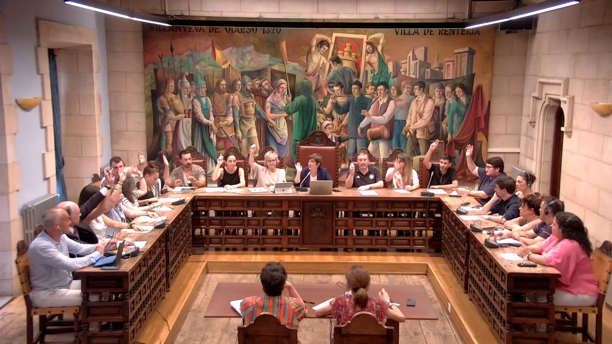 Transfobiari atea itxi diote
oarsoaldea.hitza.eus/2025/06/25/tra…
#Errenteria #Orereta