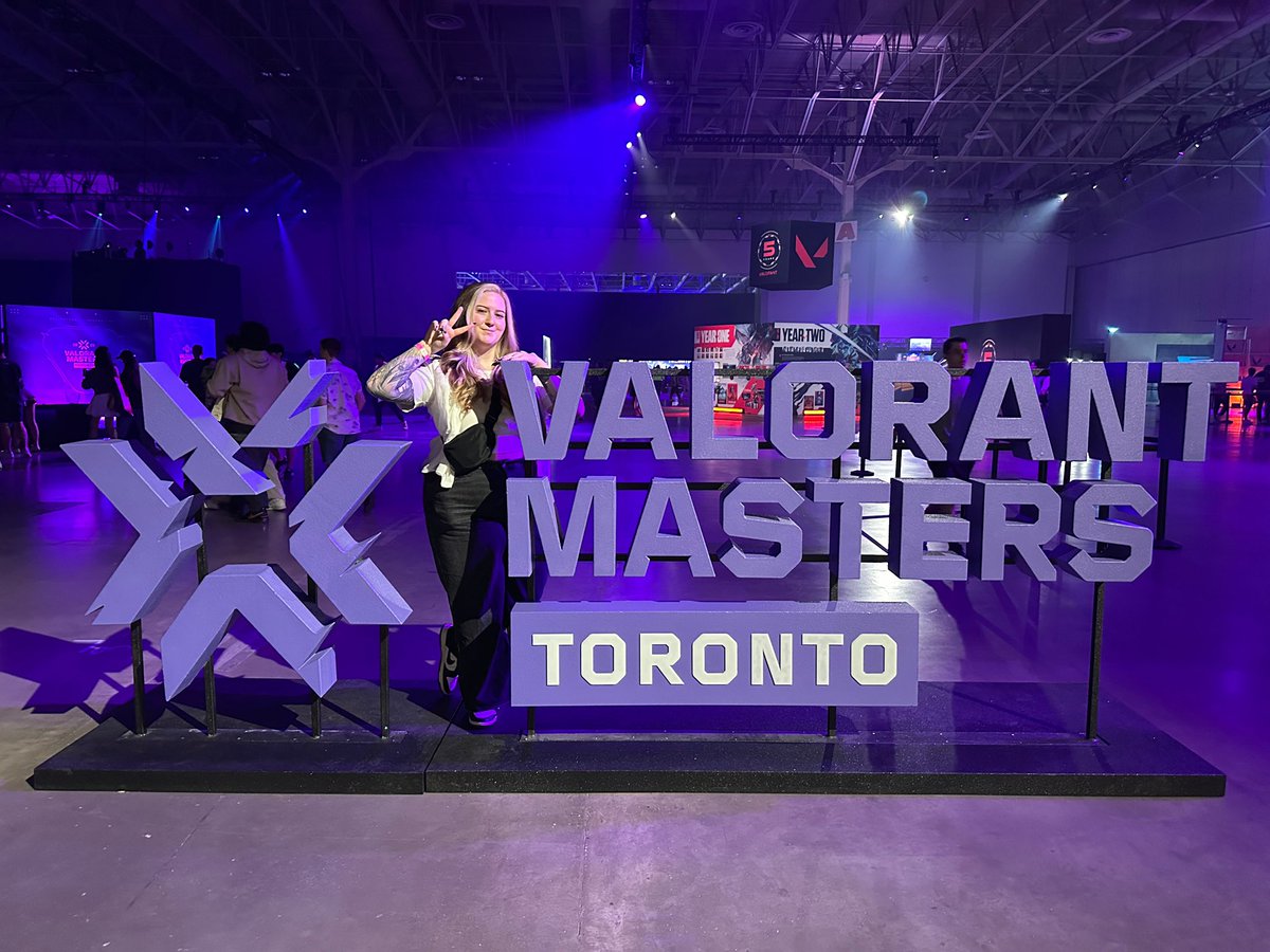 aheartout's tweet image. back home (and sick) from #VALORANTMasters and have so many thoughts 💜

this has been the most fun i’ve had on a trip in several years. never thought i would witness PRX lift their trophy after seeing them lose at Champs LA in 2023. i got to see so many mutuals i’ve known for…