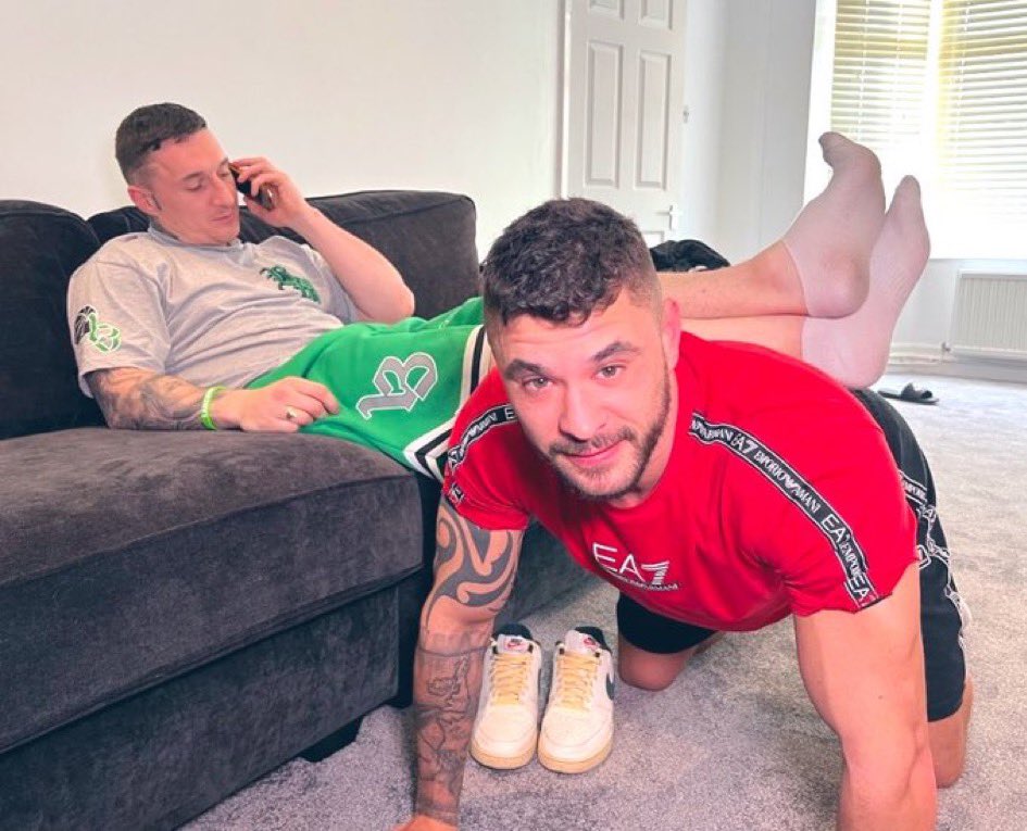 Pig 🐖 tweet media