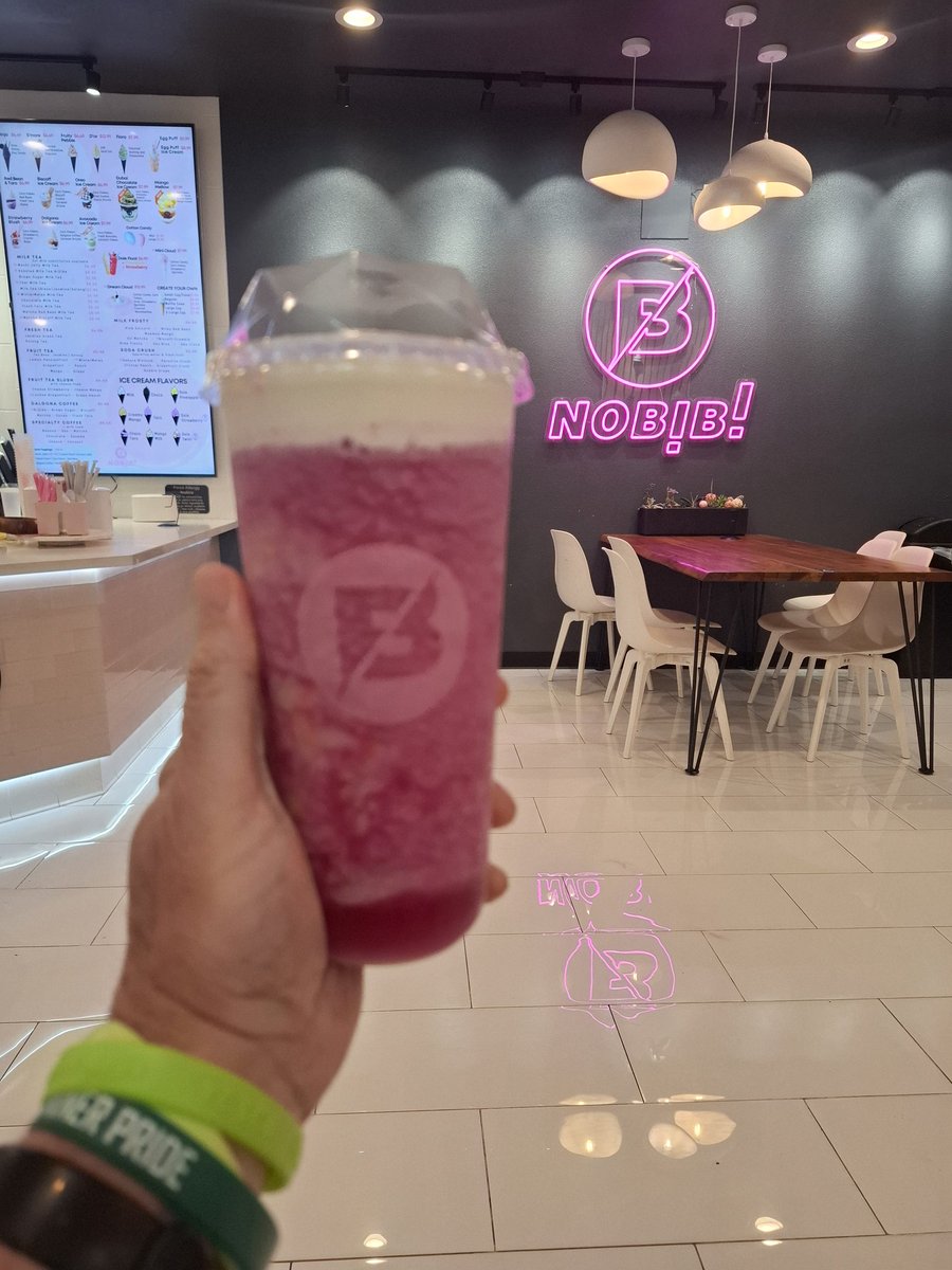 One last adventure before heading home. Great dinners with family and friends and then this awesome treat shop to celebrate.