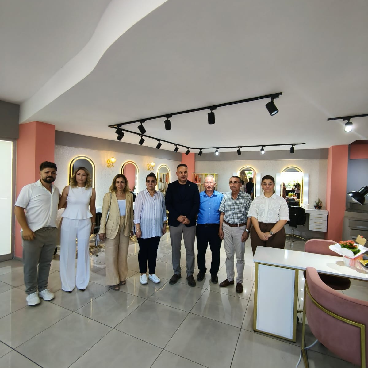 📍Gazipaşa

İlçe teşkilatımızla birlikte Sema Tuncer Güzellik Salonu’nun açılış programına katılım sağladık.

Yeni işletmenin hayırlı, bol kazançlı ve uğurlu olmasını diliyoruz.

<a href="/tugbaisikercan/">Tuğba IŞIK ERCAN</a> 
<a href="/alicetin_07/">Ali Çetin</a>