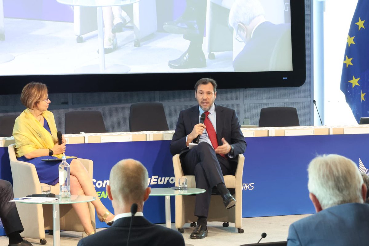 oscar_puente_'s tweet photo. Hoy estamos en Bruselas participando en el 20 aniversario de los Corredores Europeos de la Red Transeuropea de Transporte (RTE-T).

Reafirmamos nuestra voluntad y compromiso con las conexiones transfronterizas que fortalecen la integración de España con el resto de Europa. https://t.co/edmP0vvL8R