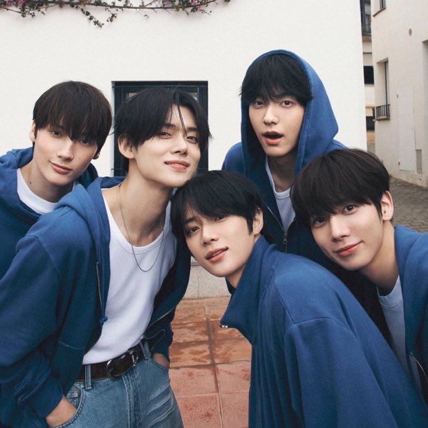 Pop Base tweet media