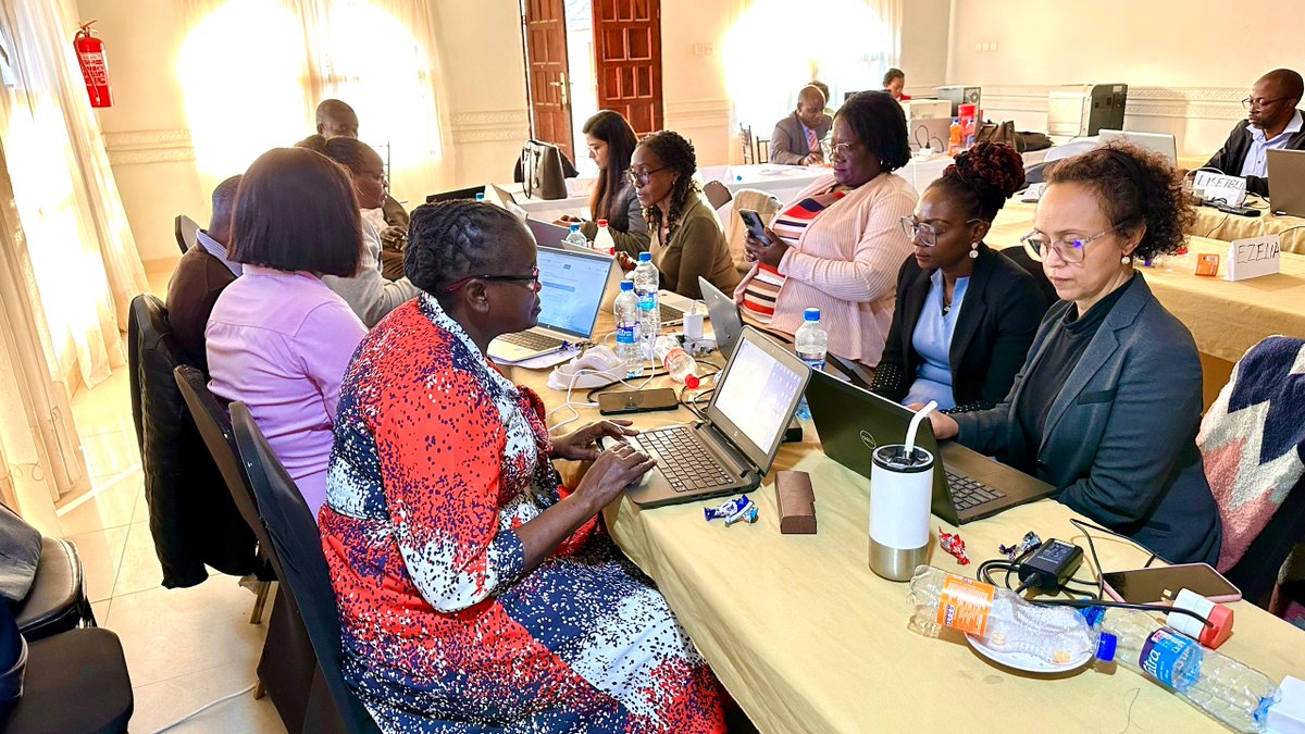 UNFPAZambia's tweet image. Honored to join @mohzambiahq in adapting EmONC framework modules & developing data tools for the upcoming National EmONC Assessment. In 2024, @unfpazambia trained 120 providers in EmONC & supported 50 nurses to become midwives—boosting skilled birth attendance. With @unfpaesaro
