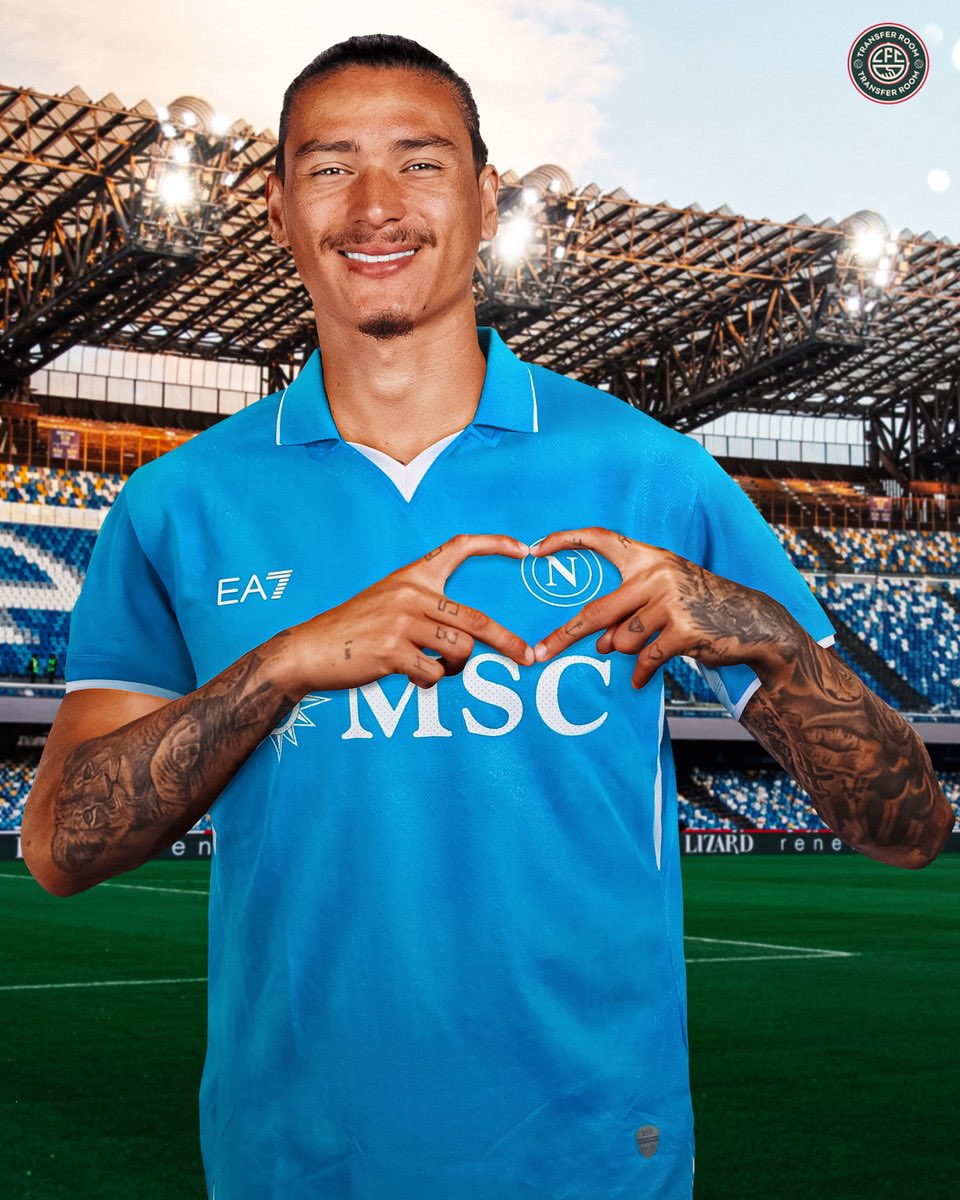 🚨🚨 𝗜𝗡𝗙𝗢: Darwin Nunez will sign a three year deal with Napoli with an option to a fourth. Both clubs have reached an agreement at nighttime of 'roughly' £38.41M + £4.27M in bonuses — only last details left to 'iron out', as per Italian journalist Gerardo Fasano.