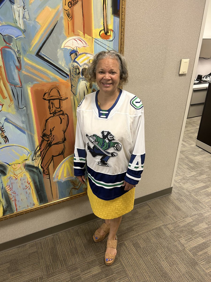 Mayor Vi Lyles (@cltmayor) on Twitter photo A deal is a deal - congratulations to the <a href="/abbycanucks/">Abbotsford Canucks</a> on winning the #CalderCup !
So proud of our Charlotte <a href="/CheckersHockey/">Charlotte Checkers</a> for a fantastic season. Already looking forward to next year 🏒
#CalderCup #CharlotteProud A deal is a deal - congratulations to the <a href="/abbycanucks/">Abbotsford Canucks</a> on winning the #CalderCup !
So proud of our Charlotte <a href="/CheckersHockey/">Charlotte Checkers</a> for a fantastic season. Already looking forward to next year 🏒
#CalderCup #CharlotteProud