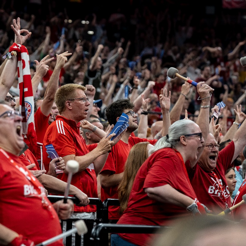 FCBBasketball's tweet photo. Nicht vergessen: Heute alle in ROT! 🔴

#FCBB #LetThemSeeRed #TheFinalLevel https://t.co/2OLILvMfxW