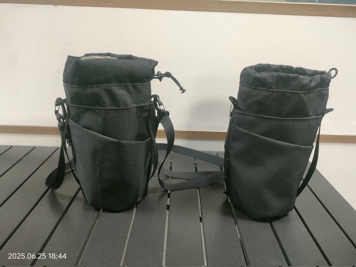 zhipingwang8's tweet photo. pouch  bag  new design  bags  2025 new  order  phone  and  phone  bag 25*10*10cm. 90g. new design. https://t.co/FuNX50nFgY
