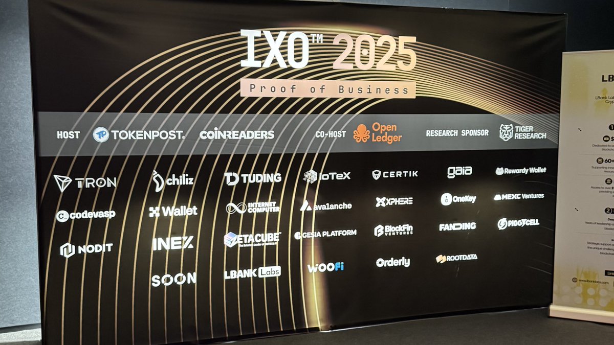 dollysooo's tweet image. Vibed hard at @ixo_day in Seoul with the Soon fam & Korea ganggang! 🔥
Big love to @soon_svm @frostnian88 @SlimeVerse_, @RewardyWallet & @openledgerhq. #IXOMeetup