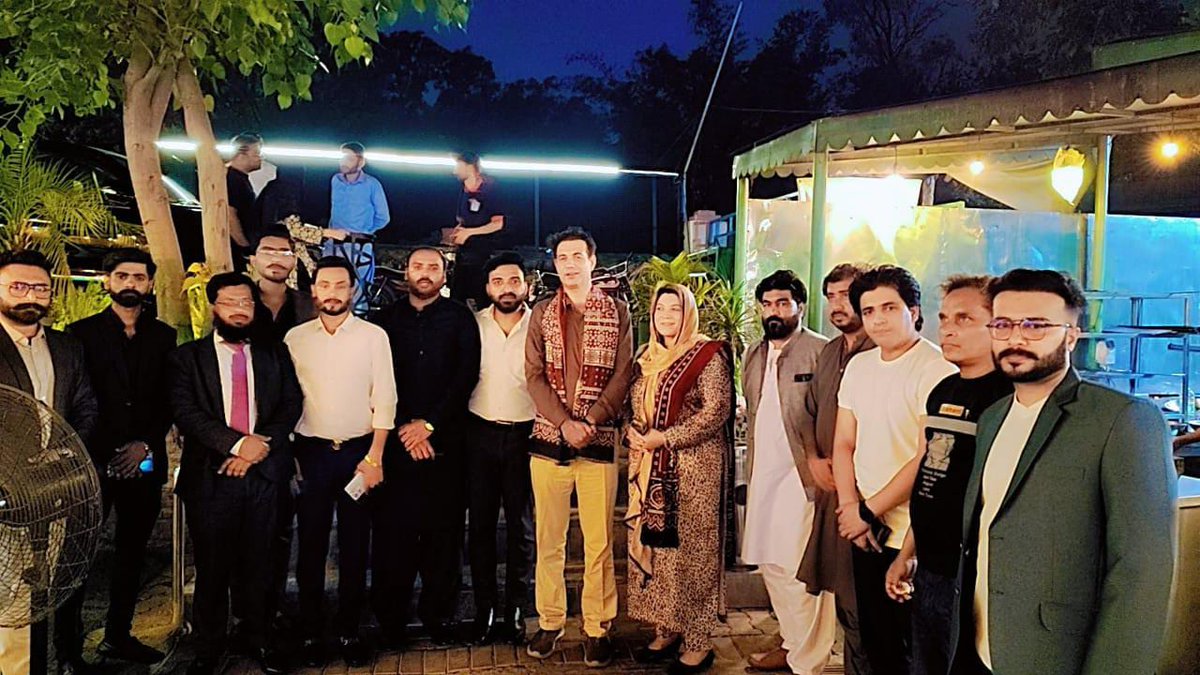 Alikhanyzai's tweet photo. Group photo with the passionate Youth Media Team Sindh , Thank you for the  beautiful Sindhi Ajrak, a symbol of love and  culture  ❤️ https://t.co/ARAlLbA1AG