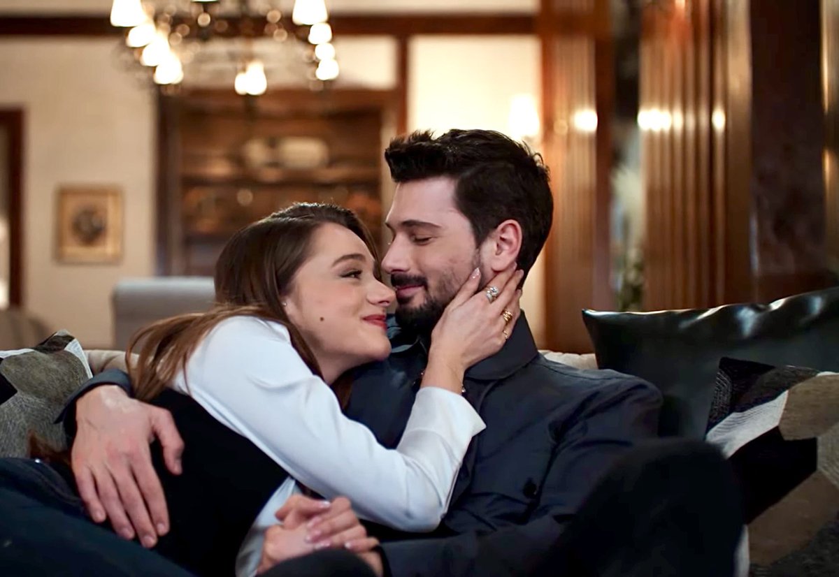 Yarım kalmak denilince onlardan başkası gelmiyor aklıma.
#Halzey💔