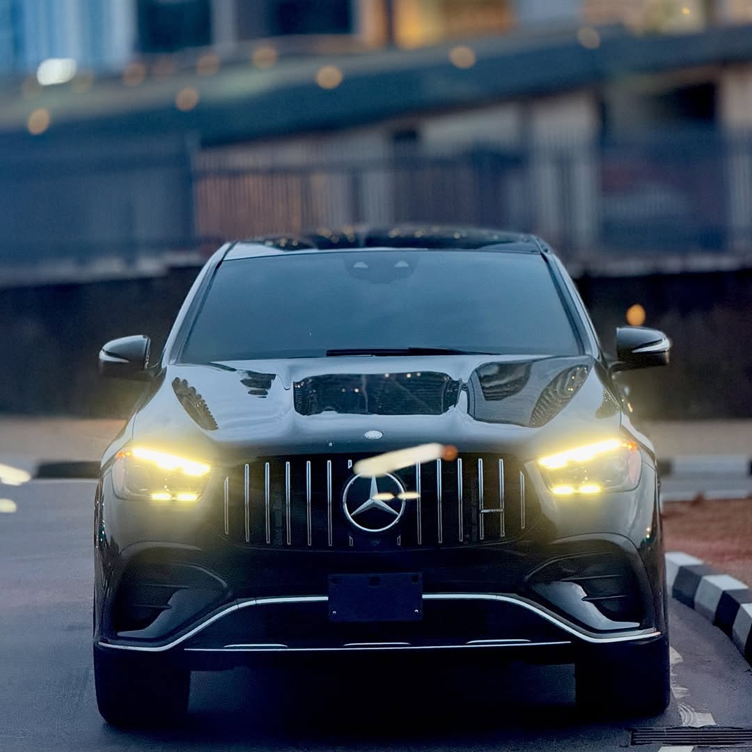 Ab_PrimeDeals's tweet photo. 2024 MERCEDES-BENZ GLE 53 //AMG (Full Option)
Brand new 
Location: Abuja
Price: ₦260M (Negotiable)

Unleash raw AMG power, luxury & tech in one beast.
Ready to dominate the road.🔥

#GLE53 #AMGPower #MercedesBenz #AbujaCars #LuxuryCars #BenzForSale #CarTwitter #AutoDeals #ABPrimeDeals
