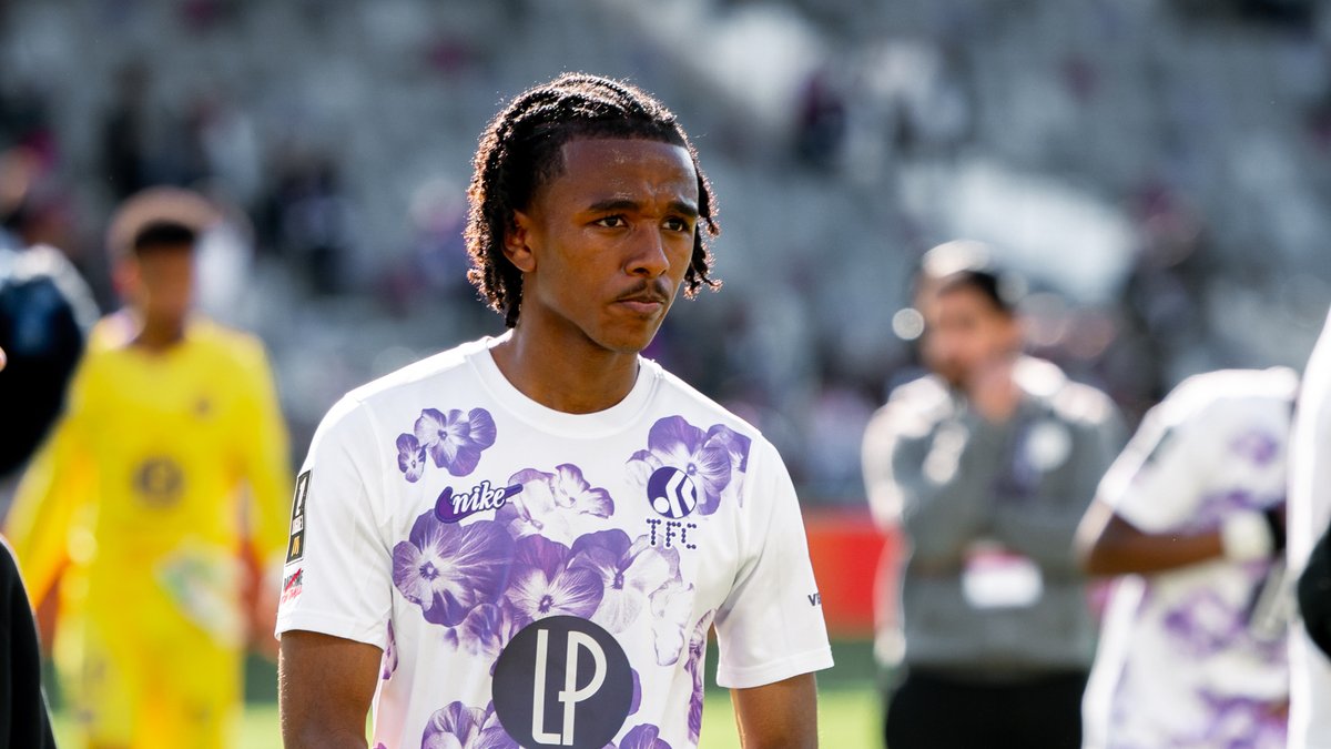 ToulouseFC's tweet photo. Soir de demi-finale de l'𝗘𝘂𝗿𝗼 𝗘𝘀𝗽𝗼𝗶𝗿𝘀 pour trois de nos Violets !

Charlie 🏴󠁧󠁢󠁥󠁮󠁧󠁿 à suivre à 18h00 face au Pays-Bas.
Guillaume et Noah 🇫🇷 à suivre à 21h00 face à l'Allemagne.

Forza Viola 💪😈 https://t.co/JO4FOyc8WO