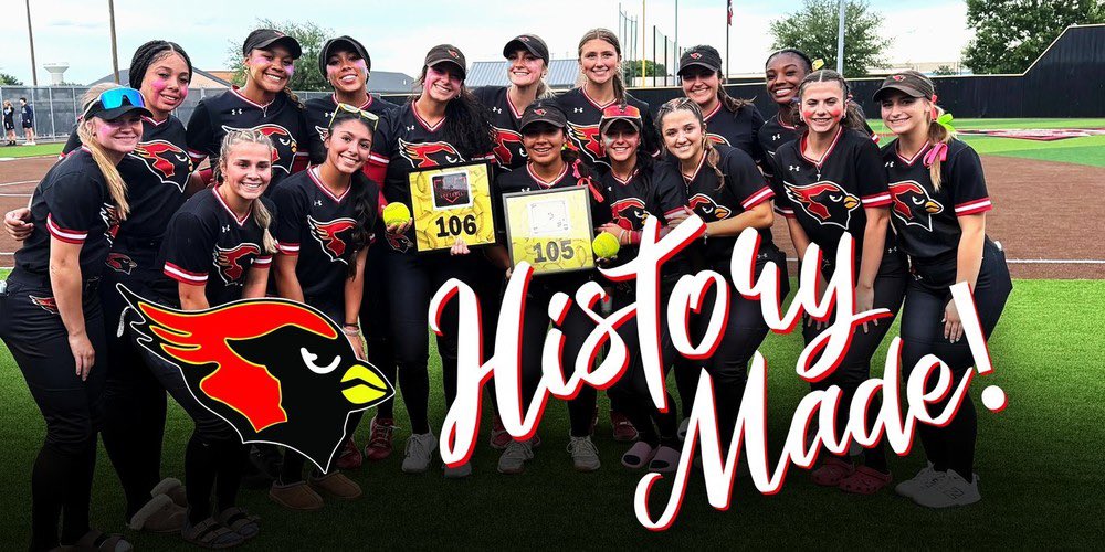 LineDsoftball's tweet photo. High School: The FINAL 2025 Line Drive Softball SUPER 70 High School Rankings🔥 Link below to see the full list!⬇️

🔗: https://t.co/EQhIKpRMXi

#linedrivemedia #linedrivesoftball #softball #highschoolsoftball #super70 #rankings https://t.co/L9xlEUp8hR