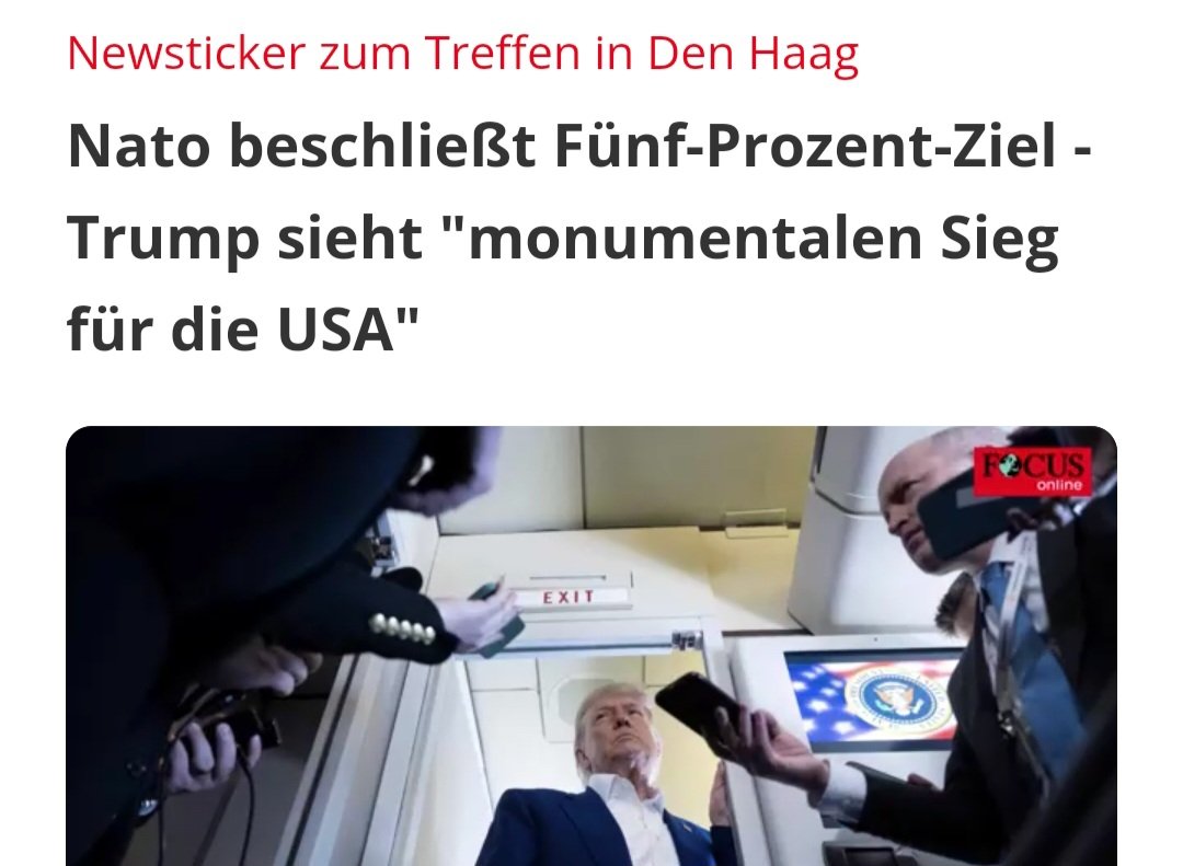 christian_leye's tweet image. Wissen alle noch, wie nach der Bundestagswahl erklärt wurde, "Aufrüstung mache uns von Trump unabhängig"?
Tatsächlich ist das 5 Prozent Ziel ein Bückling vor Trump. Europa vergaß heute jede Würde, verriet den Sozialstaat und wird morgen Trump noch in den nächsten Krieg folgen.