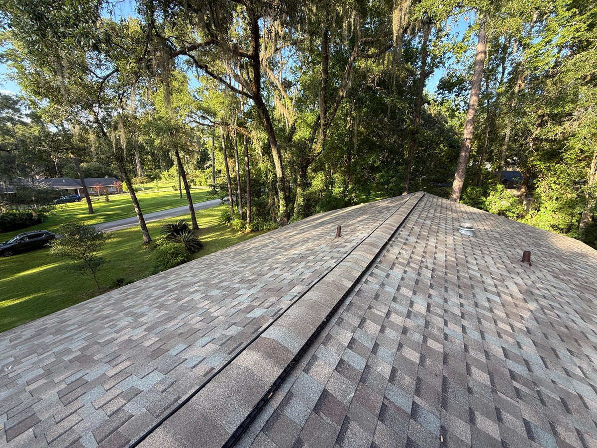 AtlanticRoofsFL's tweet photo. 🔦 Roof Spotlight
🏠 Atlas Pinnacle Pristine
🔨 Architectural Shingles
🎨 Majestic Shake
🌪️ 130 MPH Wind Resistance
📞 352.327.7663
🧰 Licensed &amp; Insured: CCC 1326702

#AtlanticRoofingFL #YourLocalRoofingPartner #AtlasShingles https://t.co/KUMBl1Z9fj