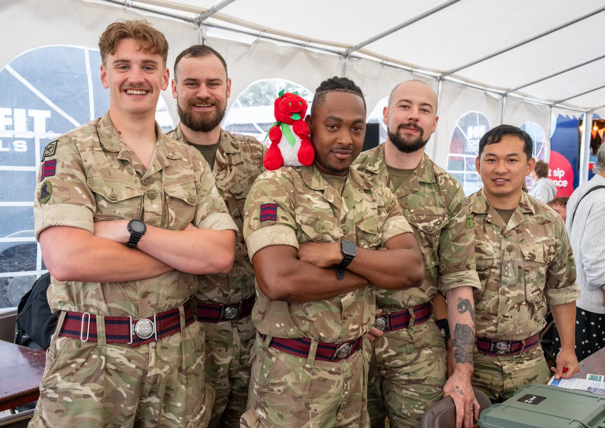 sizewellc's tweet image. 🎖️ This #ArmedForcesWeek, we’re proud to celebrate the stories of service, resilience and community impact that shape our country – and our project.
We’re delighted to share that Sizewell C has been awarded the Silver Award under the Armed Forces Covenant Employer Recognition…
