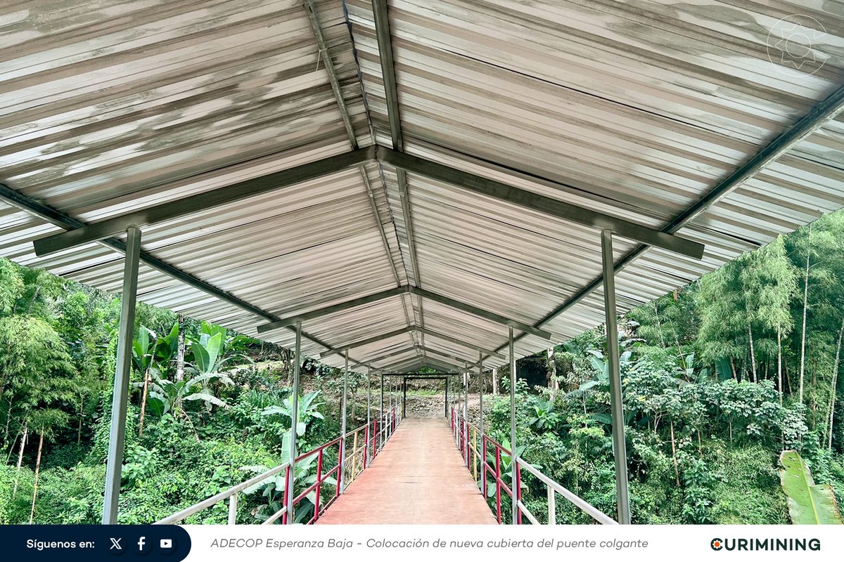 🌉 Curimining and Esperanza Baja strengthen community with new deck on suspension bridge. Improves mobility, access and connects sectors. Responsible mining, sustainable development. #ResponsibleMining #Curimining #Adecop #EsperanzaBaja.