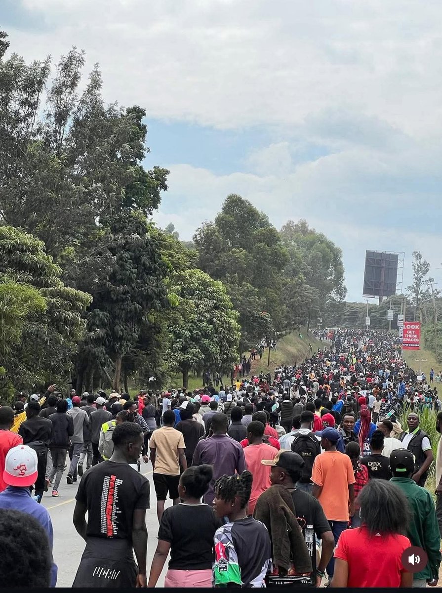 #siriNiNumbers 

Wueh, aresign tu!

Githurai Waiyaki Way Raila FINISH THE JOB Raila Mutembei TV #OccupyStatehouse2025