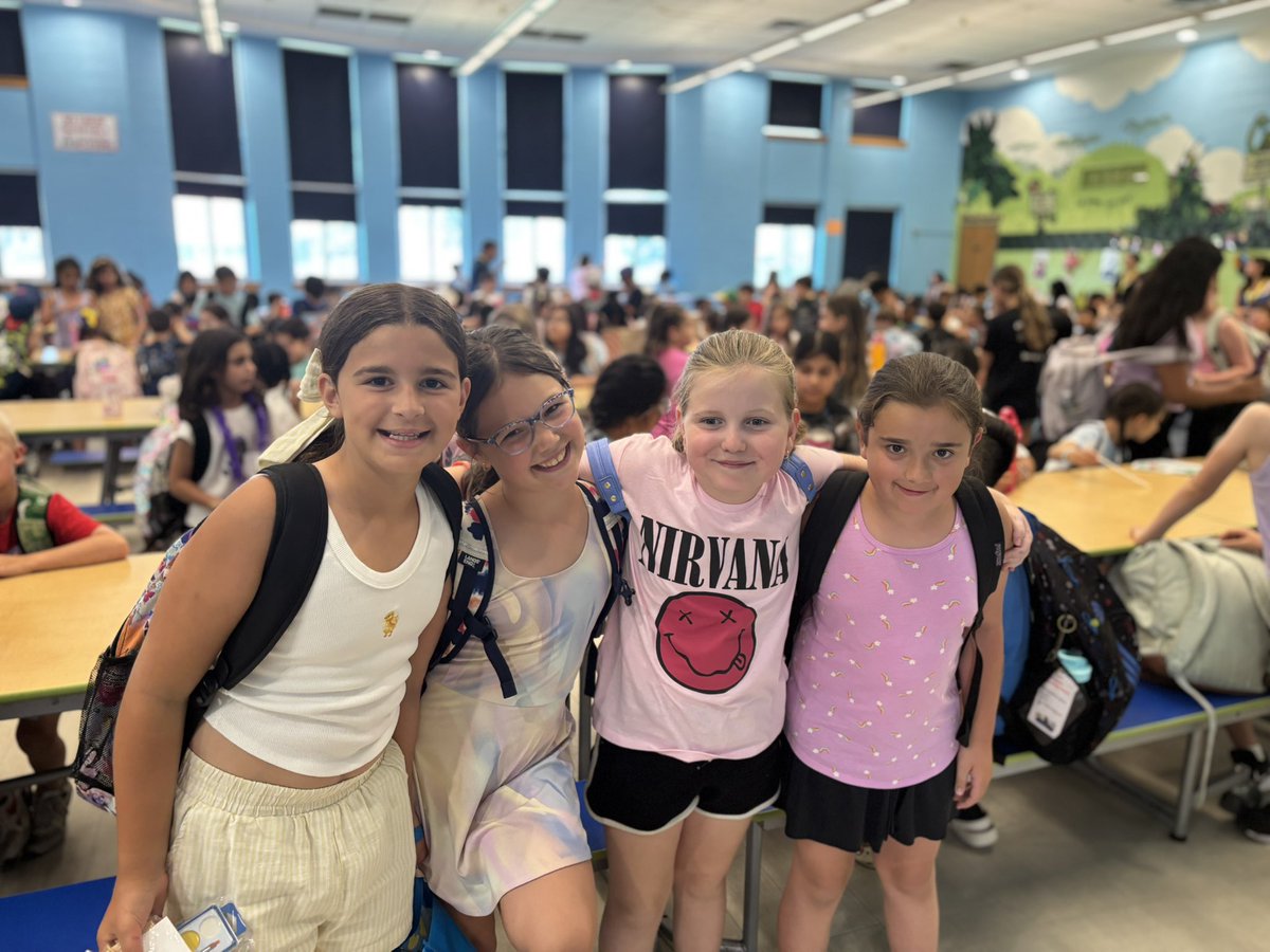 Sixth grade clap out and last day school! 🎉Wishing everyone a wonderful summer ☀️🕶️