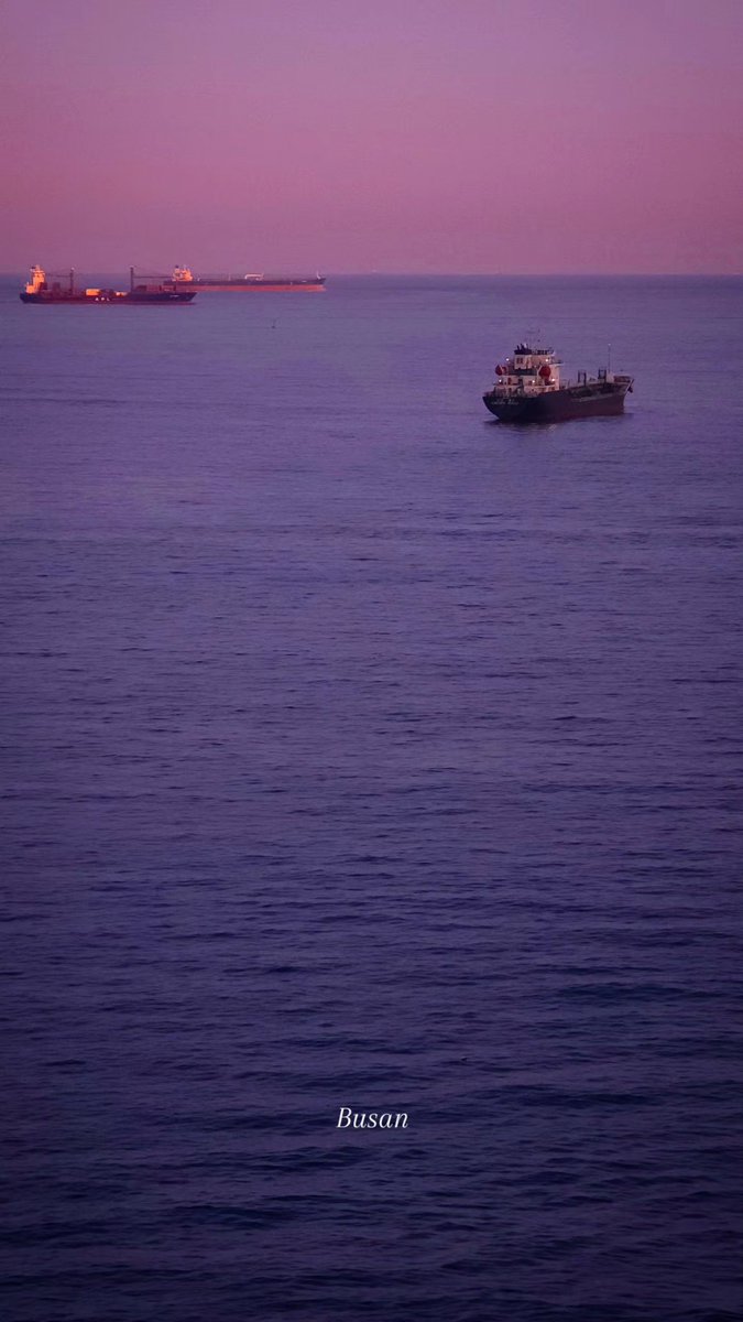 이번 여정에서 틈틈이 본 부산 바다🌊