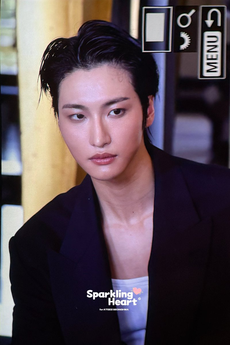 Everything Seonghwa (@nobodylikehwa) on Twitter photo GOD HE LOOKS DEVINE
RUNWAY STAR SEONGHWA AT PFW
#SEONGHWA #์ฑํ
<a href="/ATEEZofficial/">ATEEZ(์์ดํฐ์ฆ)</a>
#SONGZIO26SS #SONGZIO GOD HE LOOKS DEVINE
RUNWAY STAR SEONGHWA AT PFW
#SEONGHWA #์ฑํ
<a href="/ATEEZofficial/">ATEEZ(์์ดํฐ์ฆ)</a>
#SONGZIO26SS #SONGZIO
