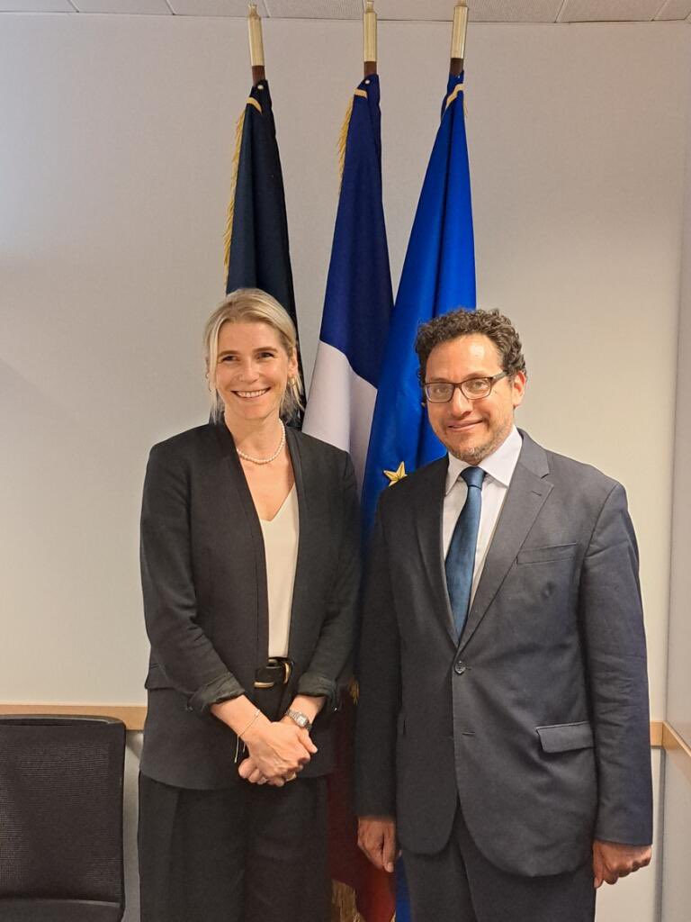 En ce jour de sommet de <a href="/NATO/">NATO</a>, consultations confiantes entre 🇫🇷 et 🇸🇪 sur l’ensemble de notre agenda stratégique, et constat de grandes convergences et d’une coopération de défense en forte progression. Ensemble pour plus de responsabilité des Européens pour leur sécurité !