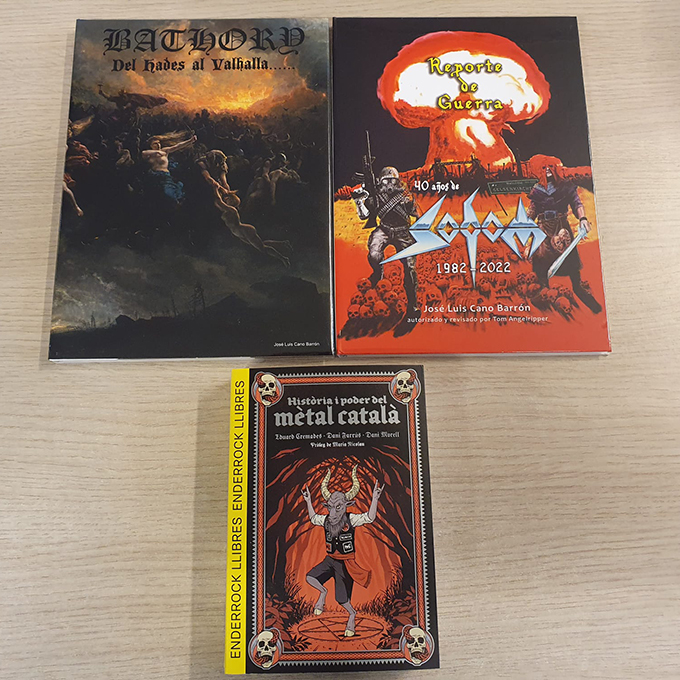 Afegit al catàleg (el llibre del Mètal Català no és nou però vam vendre totes les còpies que vam portar dissabte i en tenim 3 més per si algú es va quedar sense).
-BATHORY Del Hades al V. 20€ (cast)
-HISTÒRIA I PODER DEL MÈTAL CAT 29€ (cat)
-SODOM Reporte de Guerra 25€ (cast)