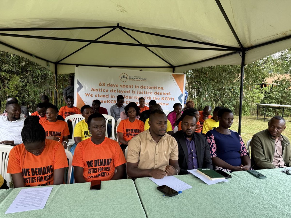 🇺🇬#Uganda: 11 environmental rights defenders known as #KCB11 will appear to Court tomorrow after spending over 60 days in detention. 
📣We urge the authorities to immediately release all of them &amp; end the crackdown on #StopEACOP activists.  
#FreeKCB11 #HumanRights 
<a href="/stopEACOP/">StopEACOP</a>