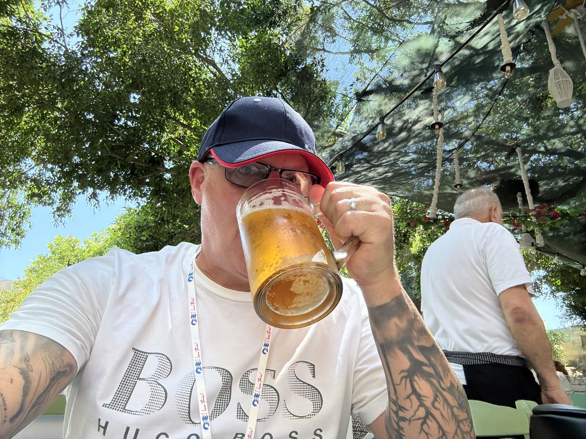 robtaylor tweet media