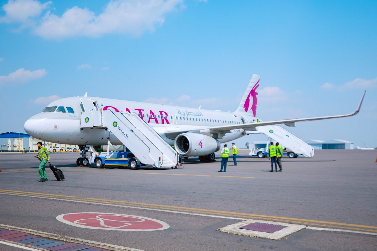 RwandaAirports's tweet photo. Qatar Airways, one of the world’s leading airlines, will now operate 4 weekly flights between Doha and Kigali, offering more connectivity, convenience, and choice for passengers travelling to and from Rwanda. 
🇷🇼🤝🇶🇦#RwandaAirports #QatarAirwaysReturns https://t.co/KtWvdJeMxM